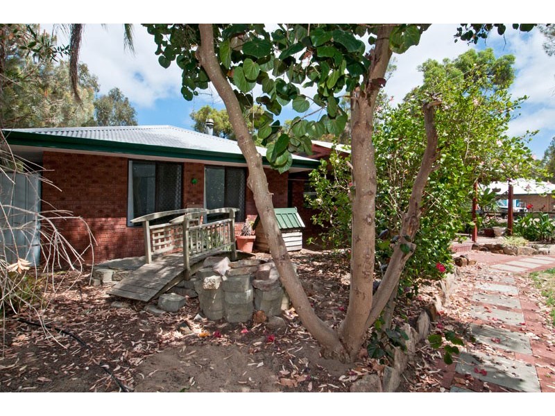 93 Bortolo Drive, Greenfields WA 6210