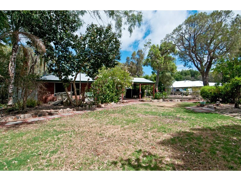 93 Bortolo Drive, Greenfields WA 6210