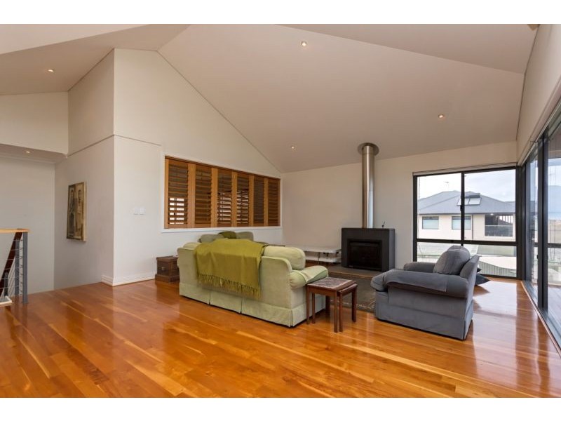 17 Pepper Street, Falcon WA 6210