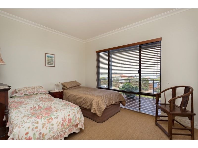 17 Pepper Street, Falcon WA 6210