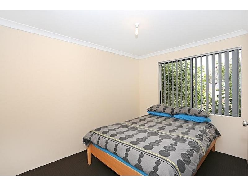 6 Evella Cove, Lakelands WA 6180