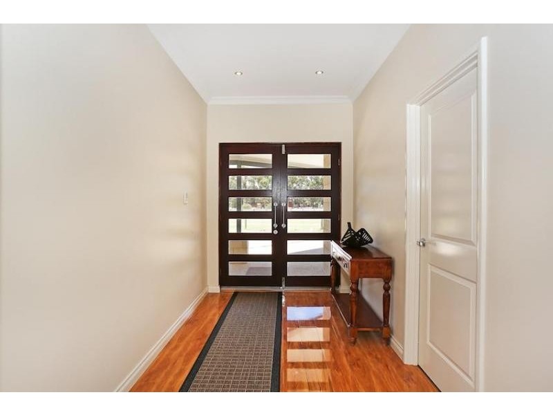 113 Serene Place, Barragup WA 6209