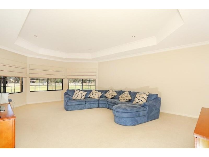 113 Serene Place, Barragup WA 6209