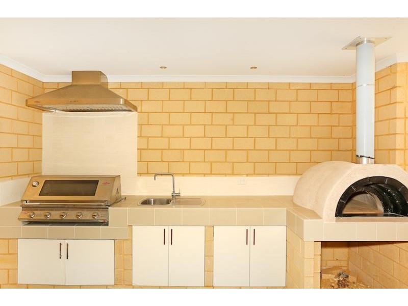 113 Serene Place, Barragup WA 6209