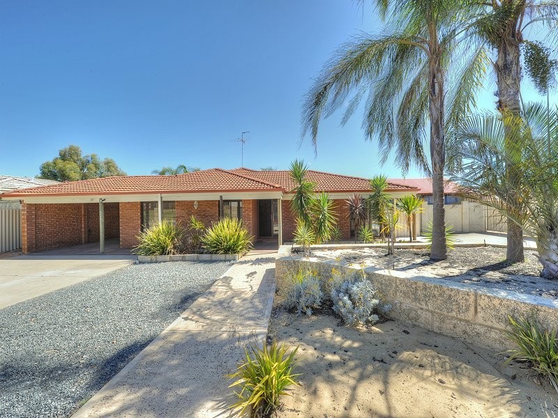 48 Mahogany Drive, Halls Head WA 6210