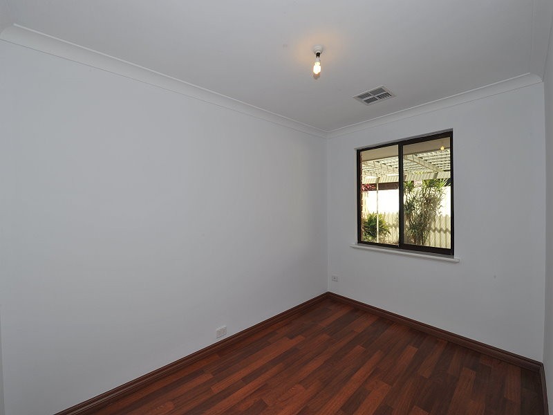 48 Mahogany Drive, Halls Head WA 6210