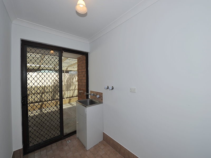 48 Mahogany Drive, Halls Head WA 6210