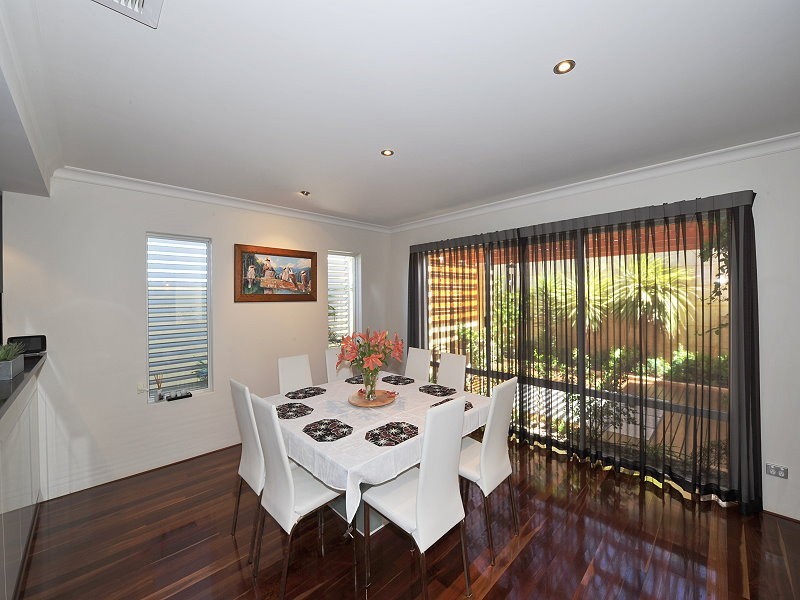 21 Surf View, Dawesville WA 6211