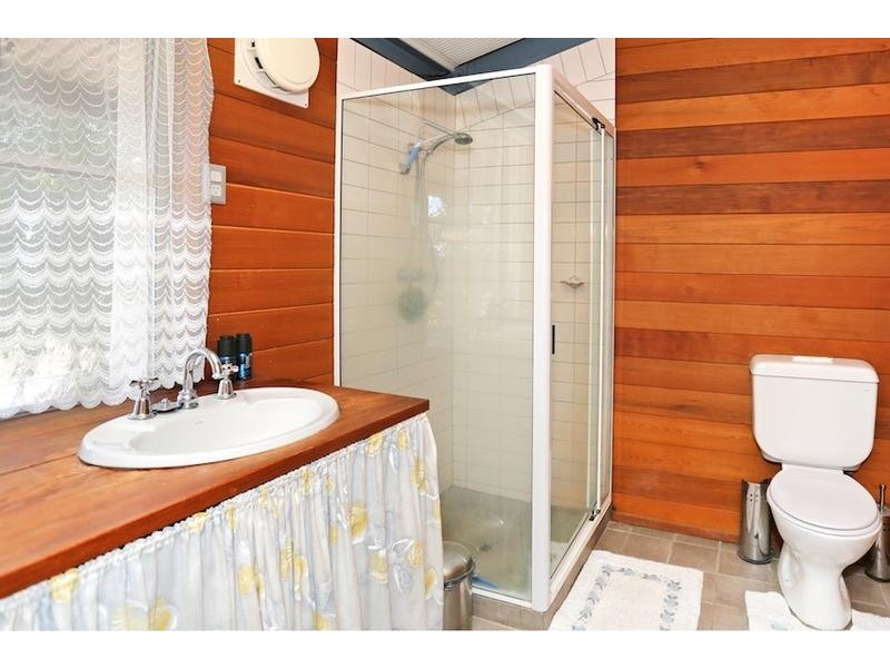 1 Warrie Street, Golden Bay WA 6174