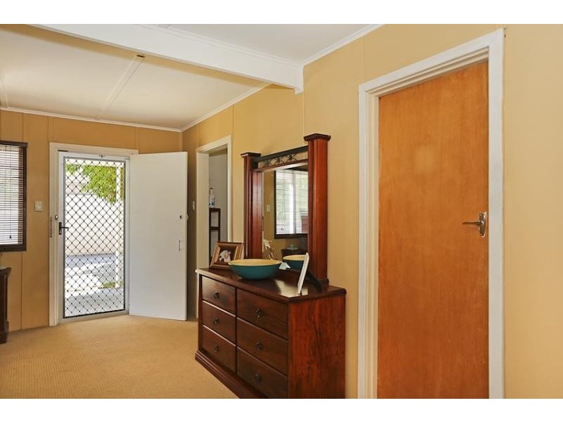 36 Leighton Road East, Halls Head WA 6210
