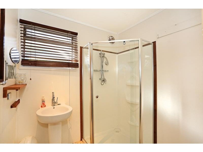 36 Leighton Road East, Halls Head WA 6210