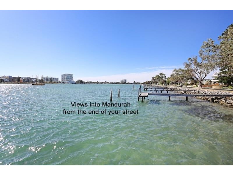 36 Leighton Road East, Halls Head WA 6210