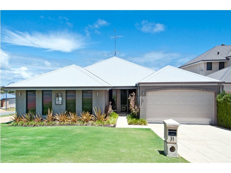 31 Albany Drive, Dawesville WA 6211