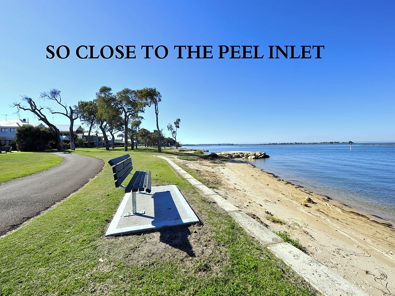 4 Oakleigh Drive, Erskine WA 6210