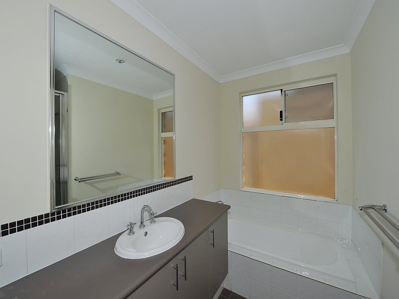 66/27 Meadow Springs Drive, Meadow Springs WA 6210