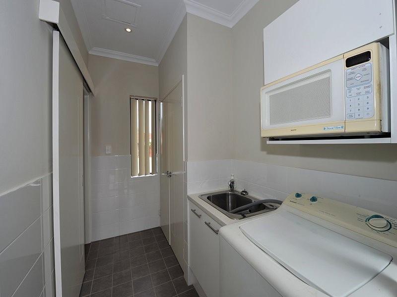 16 Churchill Avenue, Mandurah WA 6210