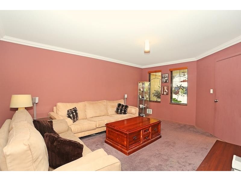4 Levens Way, Erskine WA 6210