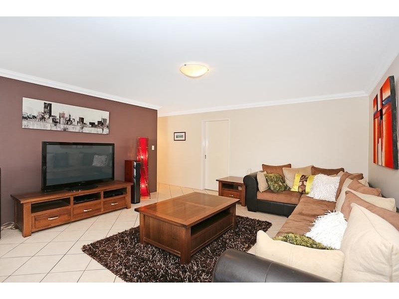 4 Levens Way, Erskine WA 6210