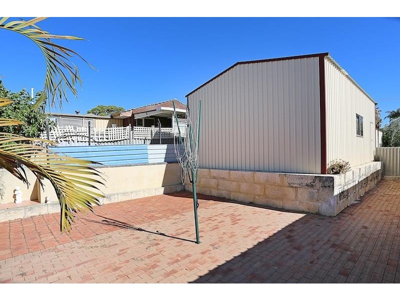 33 Thomson Street, Mandurah WA 6210
