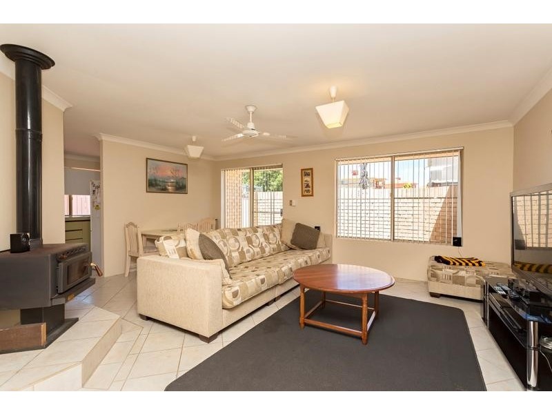 2/109 Ormsby Terrace, Mandurah WA 6210