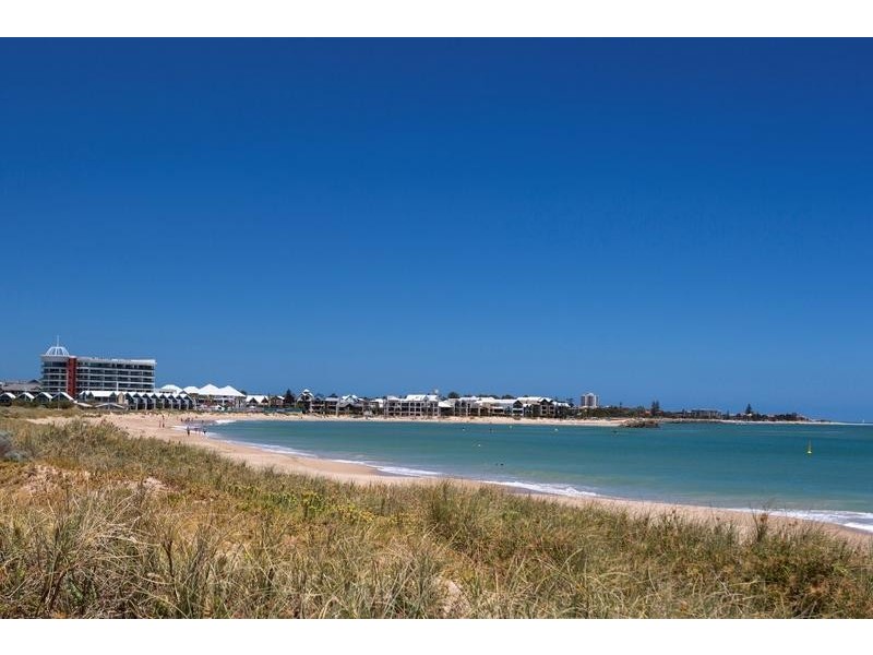 2/109 Ormsby Terrace, Mandurah WA 6210