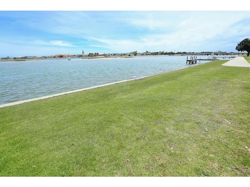 109 Cooper Street, Mandurah WA 6210