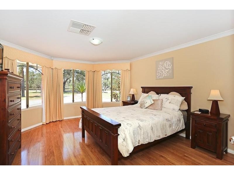 85 Shenton Road, Barragup WA 6209