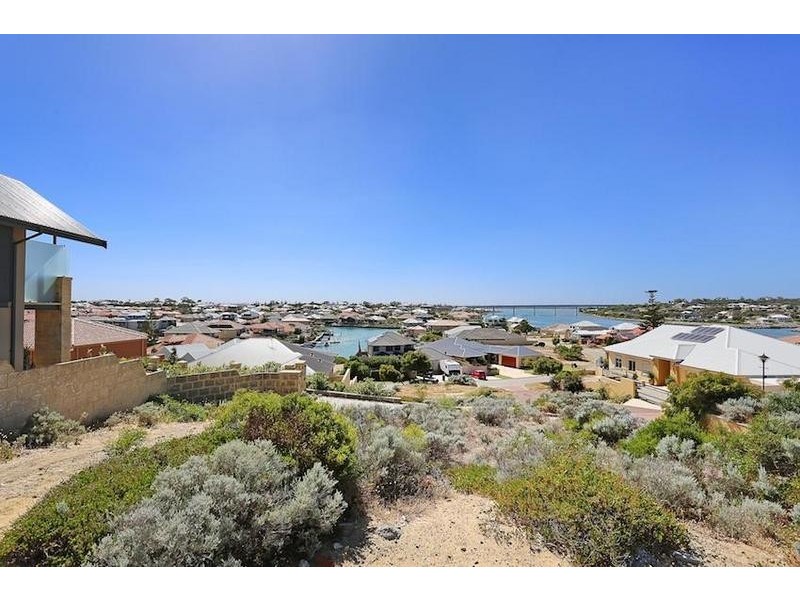 52 Voyager Close, Wannanup WA 6210