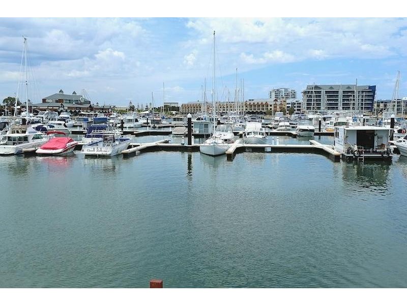 107 Cooper Street, Mandurah WA 6210