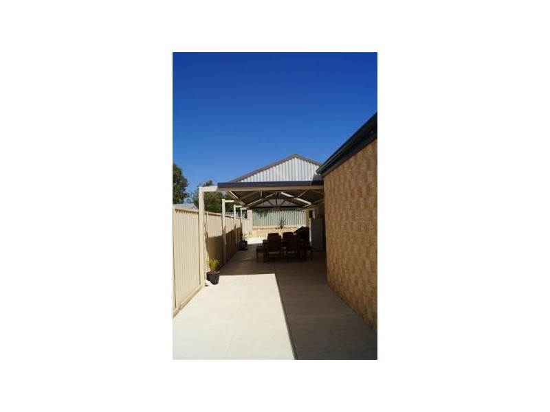 21 Addingham Boulevard, Madora Bay WA 6210