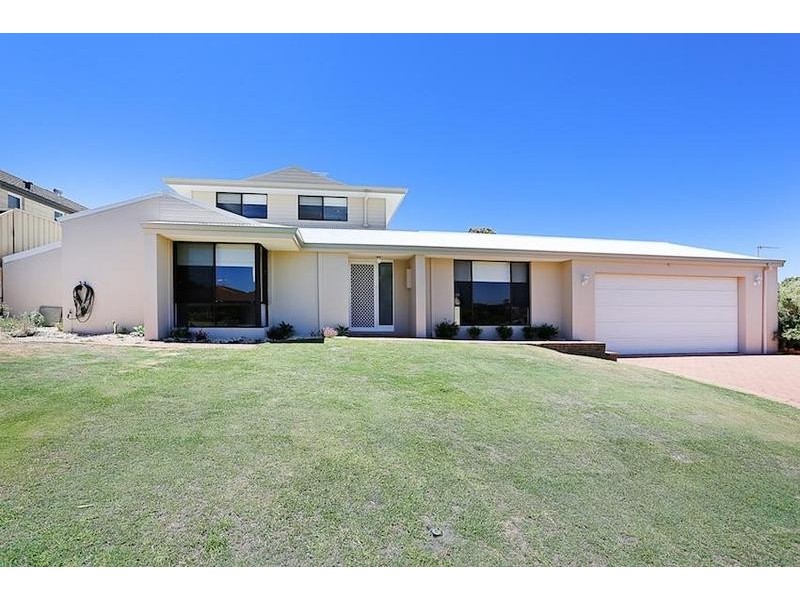 3 Banyon Close, Halls Head WA 6210