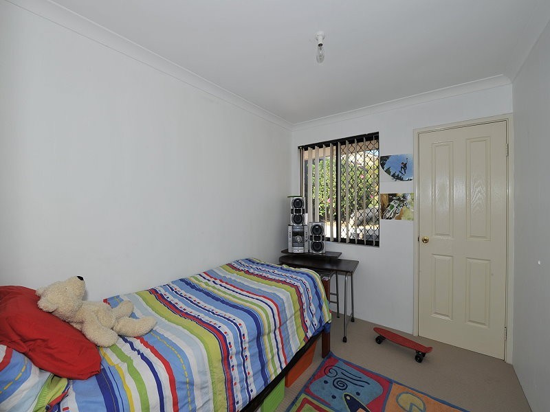 2/5 Hibiscus Rise, Halls Head WA 6210
