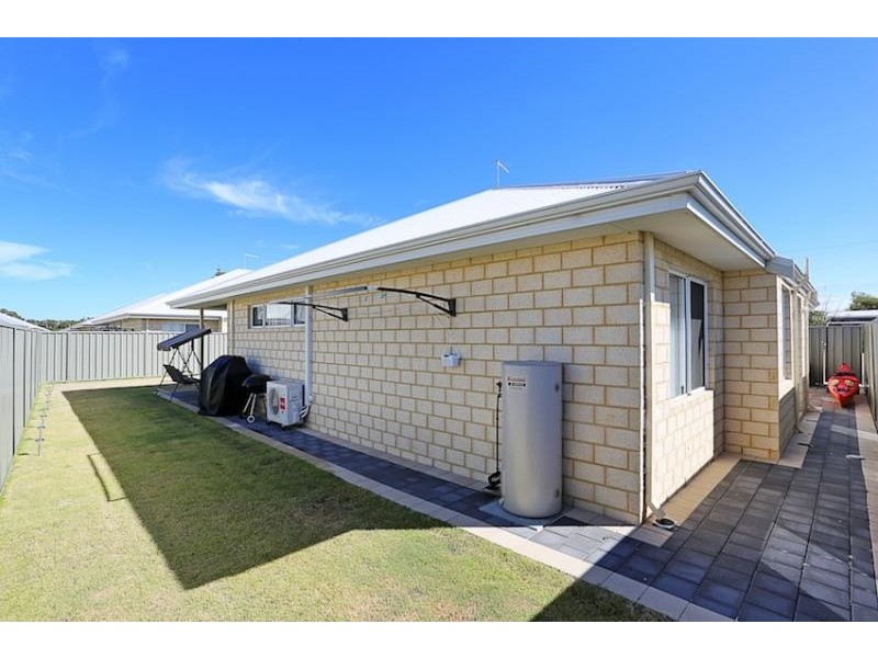 38 Nairn Road, Coodanup WA 6210