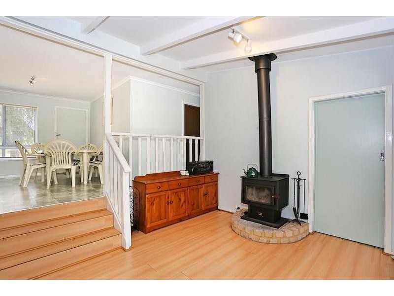 31 Rodoreda Crescent, Ravenswood WA 6208