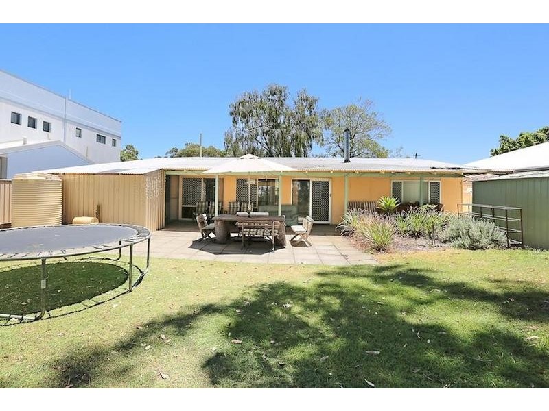 31 Rodoreda Crescent, Ravenswood WA 6208