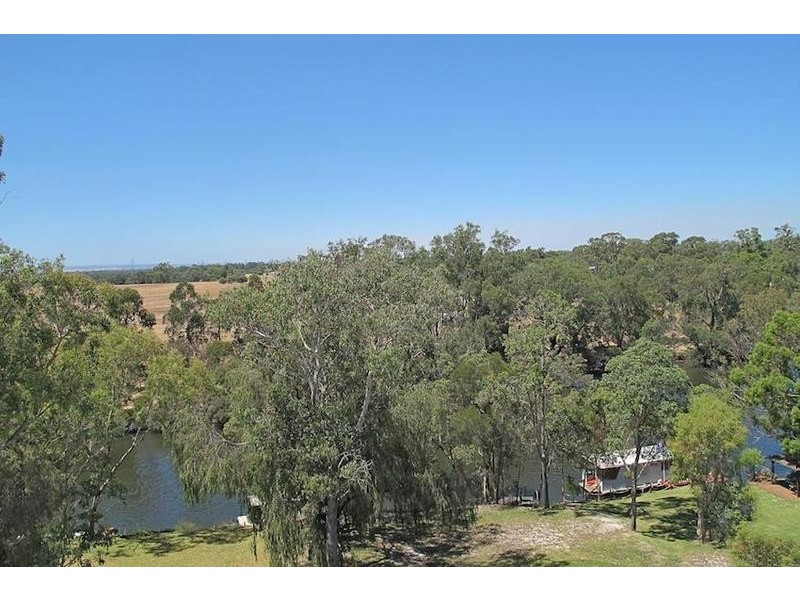 31 Rodoreda Crescent, Ravenswood WA 6208