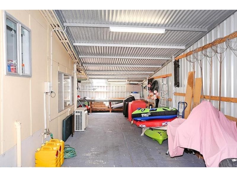 31 Rodoreda Crescent, Ravenswood WA 6208