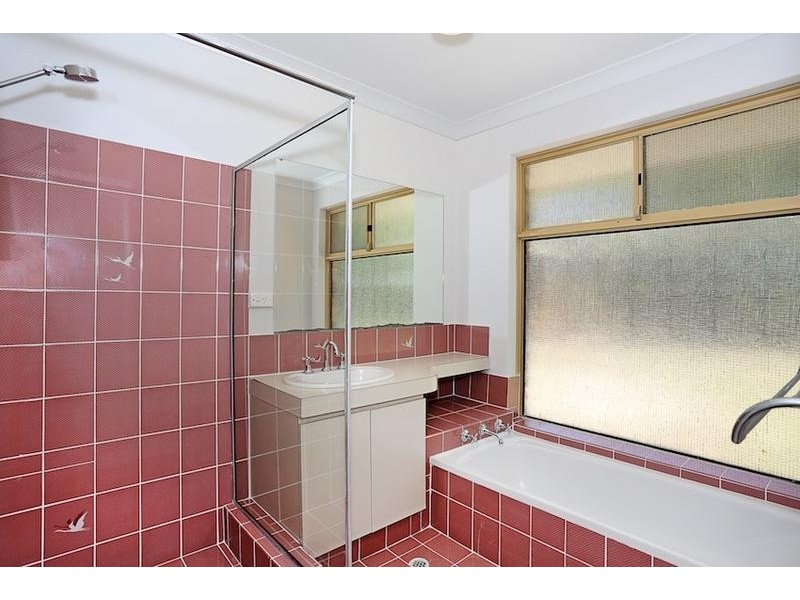 152 Gordon Road, Parklands WA 6180