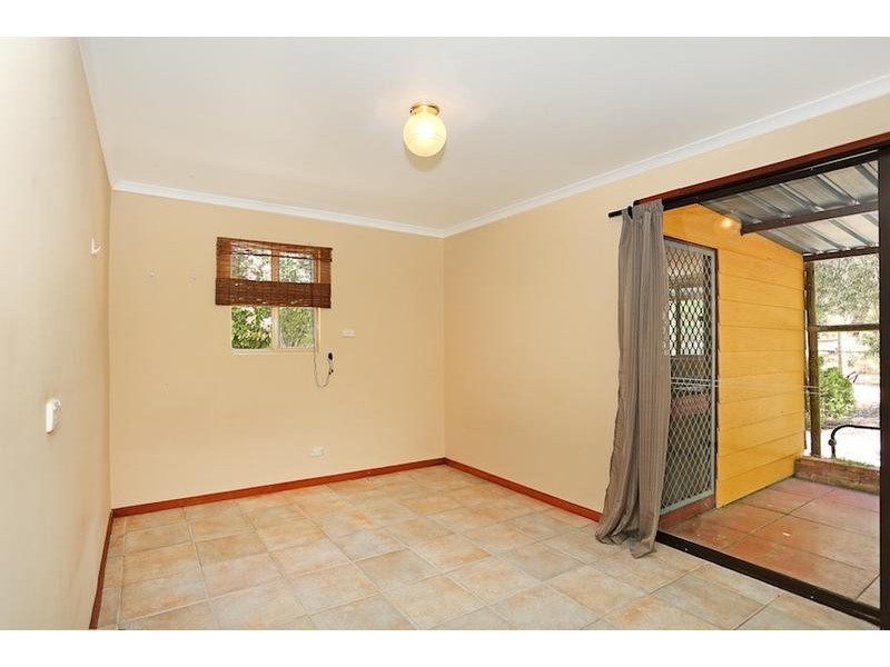 152 Gordon Road, Parklands WA 6180