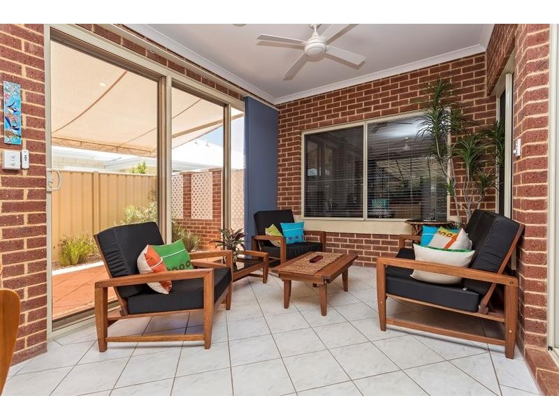 10 Black Swan View, Dudley Park WA 6210