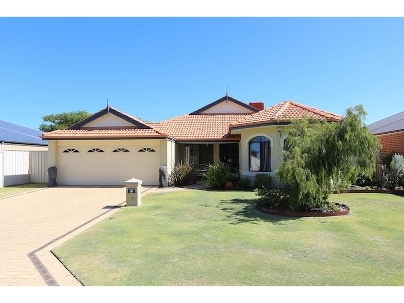 13 Dunsborough Court, Dawesville WA 6211