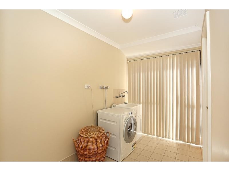 13 Dunsborough Court, Dawesville WA 6211