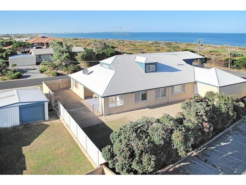 6 Sabina Drive, Madora Bay WA 6210