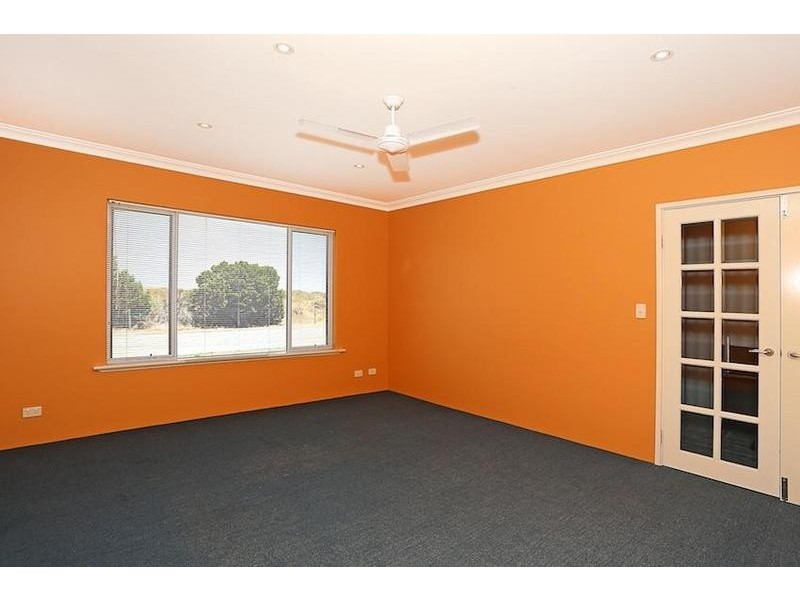 6 Sabina Drive, Madora Bay WA 6210