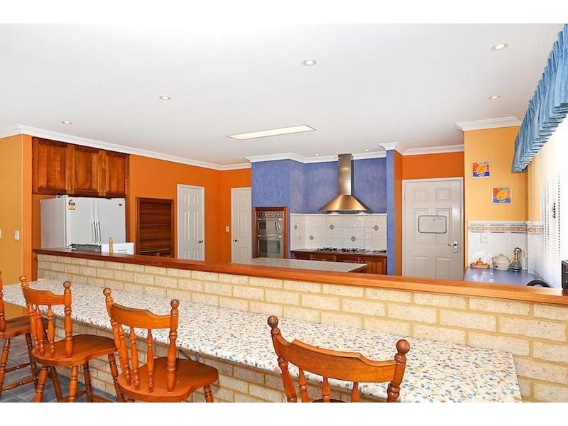 6 Sabina Drive, Madora Bay WA 6210