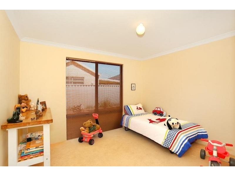 50 Mariners Cove Drive, Dudley Park WA 6210