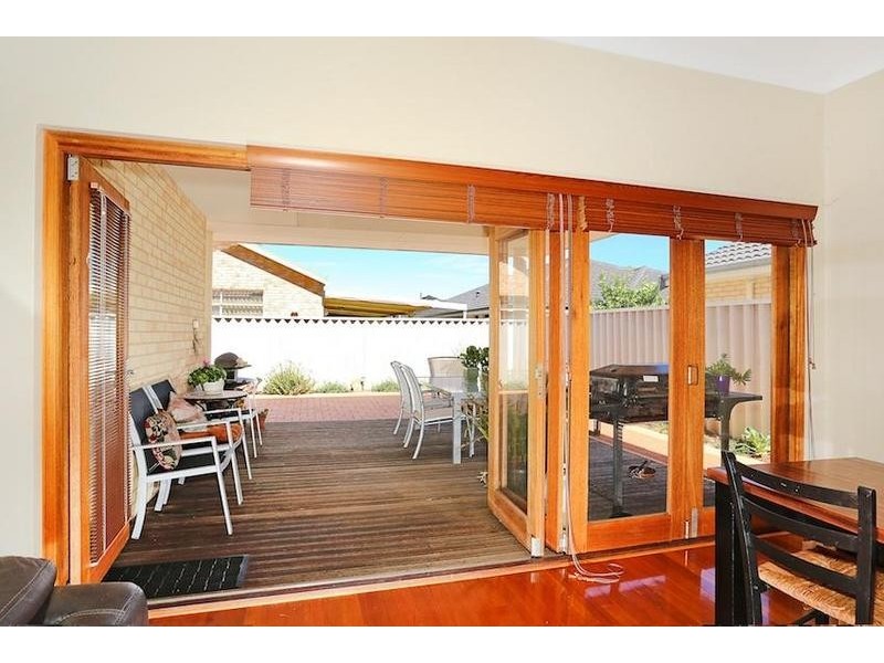 50 Mariners Cove Drive, Dudley Park WA 6210