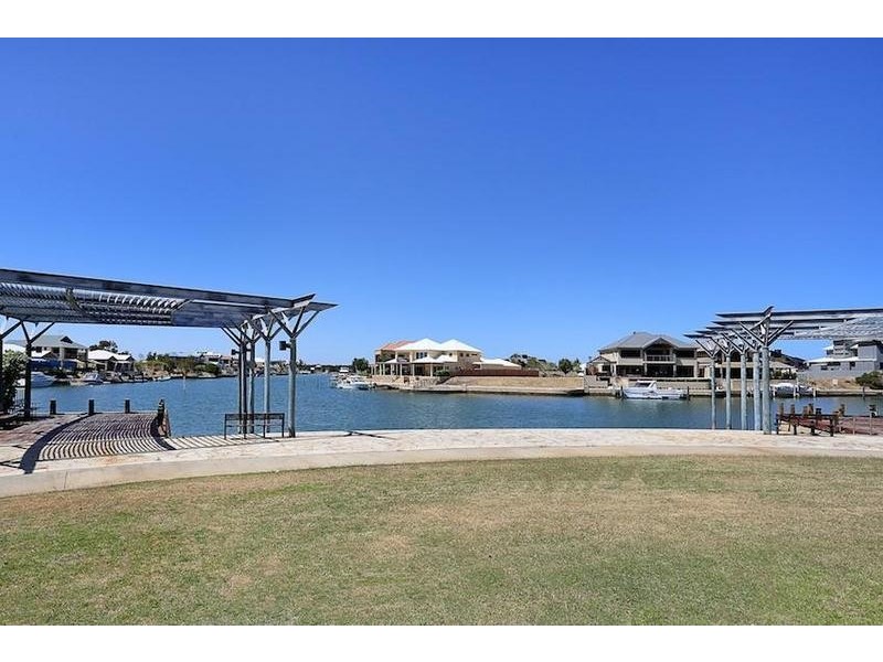 50 Mariners Cove Drive, Dudley Park WA 6210