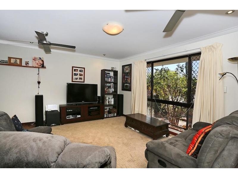 3 Arundel Drive, Halls Head WA 6210