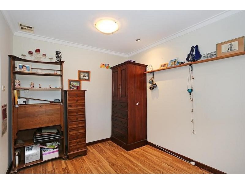 3 Arundel Drive, Halls Head WA 6210